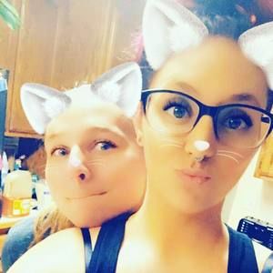 Meet your Posher, Michaela